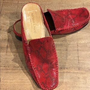 Modavi Moc Red Snakeskin Women's Moccasins